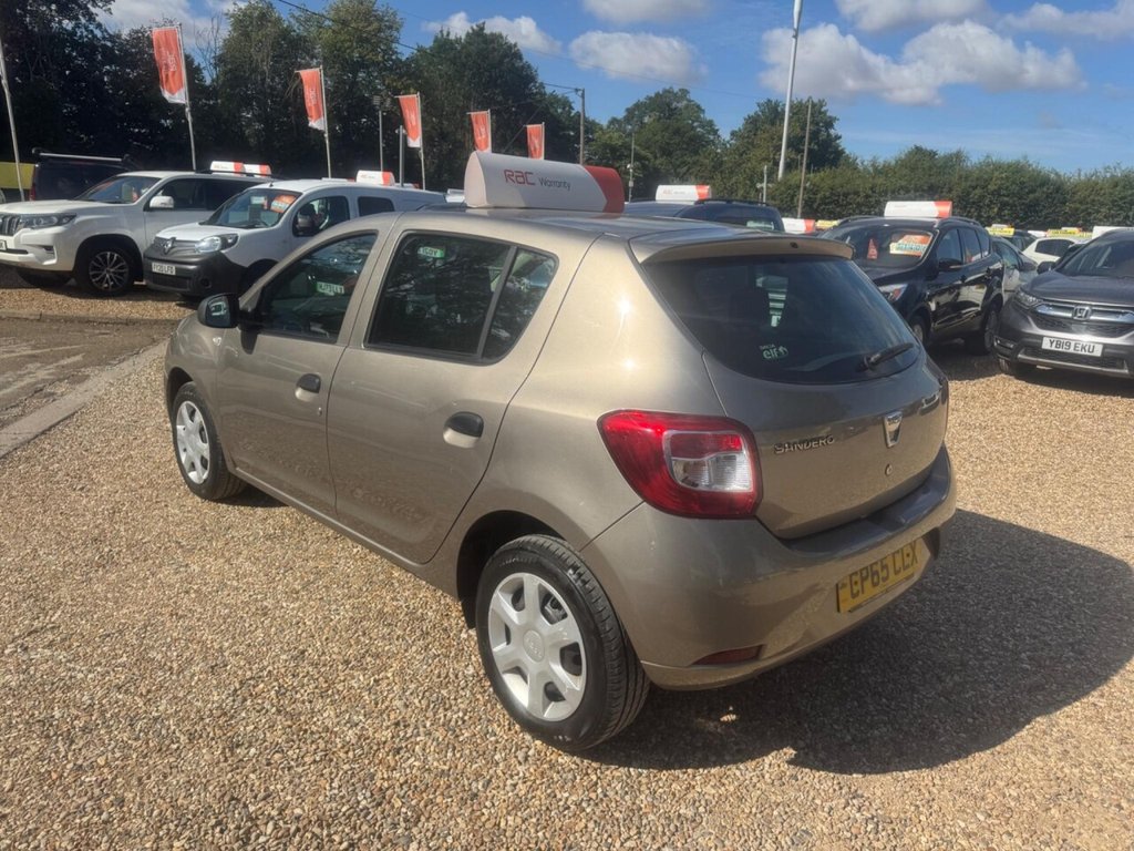 Used Dacia Sandero 2015 for sale - 76285293: Photo 11