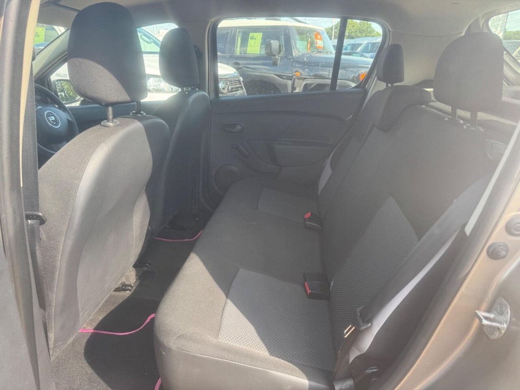 Used Dacia Sandero 2015 for sale - 76285293: Photo 32