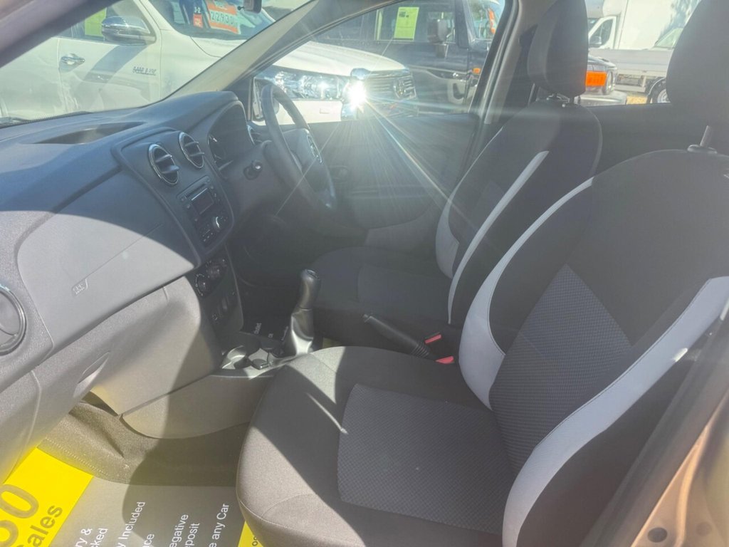 Used Dacia Sandero 2015 for sale - 76285293: Photo 33