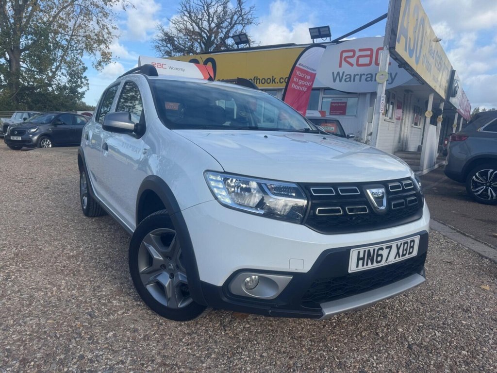 Used Dacia Sandero Stepway 2017 for sale - 77056330: Photo 12