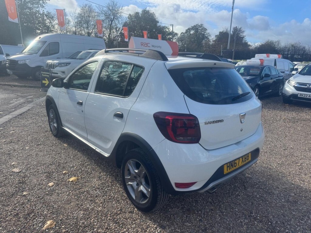 Used Dacia Sandero Stepway 2017 for sale - 77056330: Photo 18