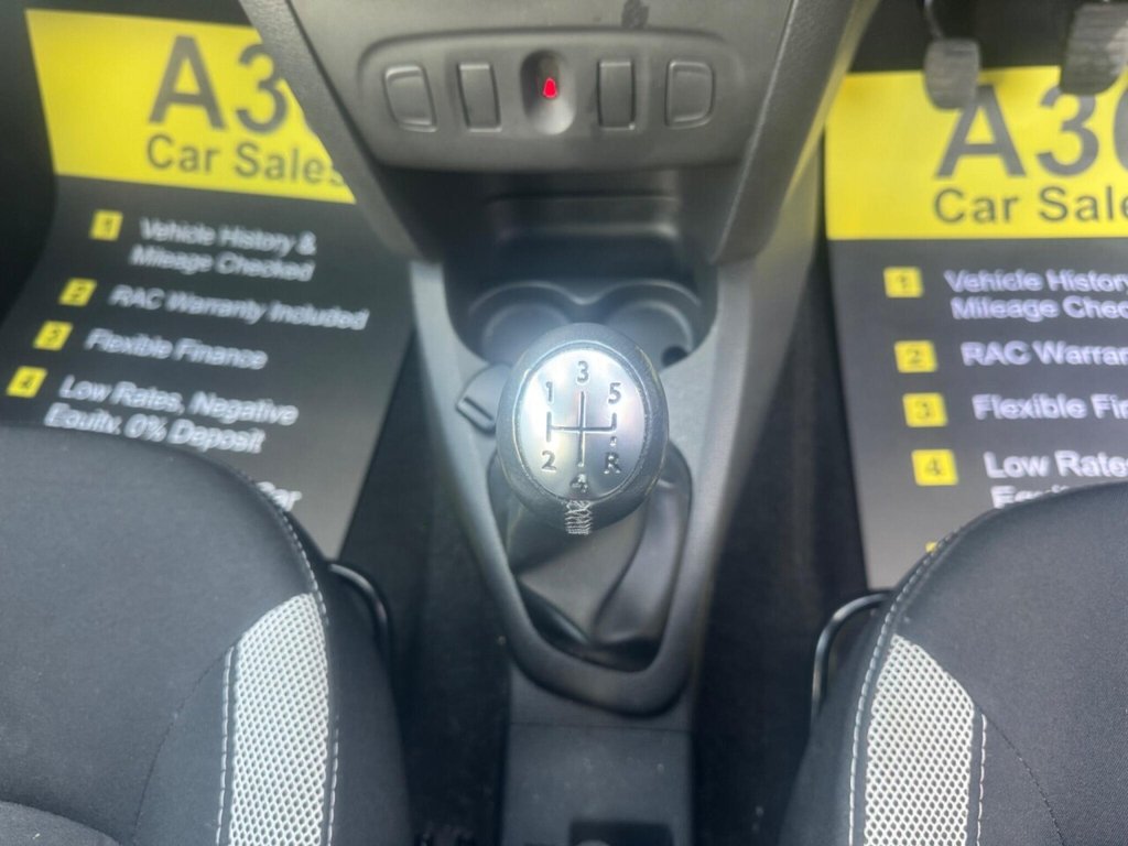 Used Dacia Sandero Stepway 2017 for sale - 77056330: Photo 32