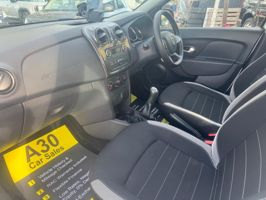 Used Dacia Sandero Stepway 2017 for sale - 77056330: Photo 40
