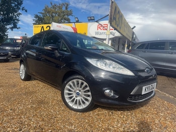 2011 (11) - 1.4 Titanium 5dr