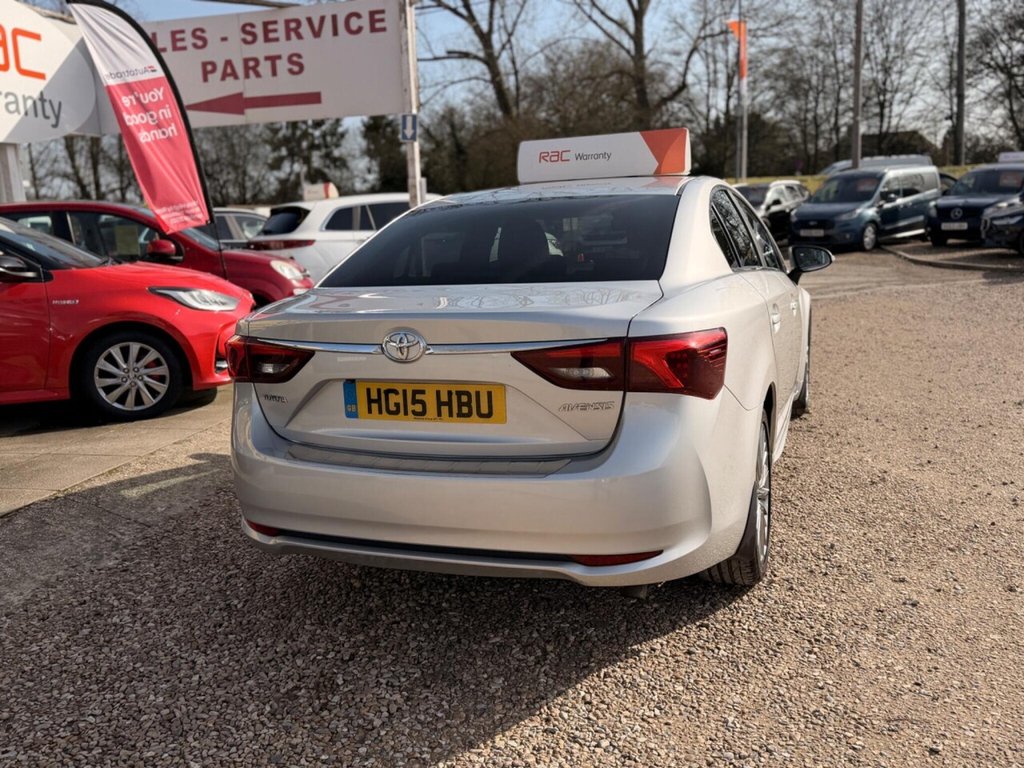 Used Toyota Avensis 2015 for sale - 77667657: Photo 16