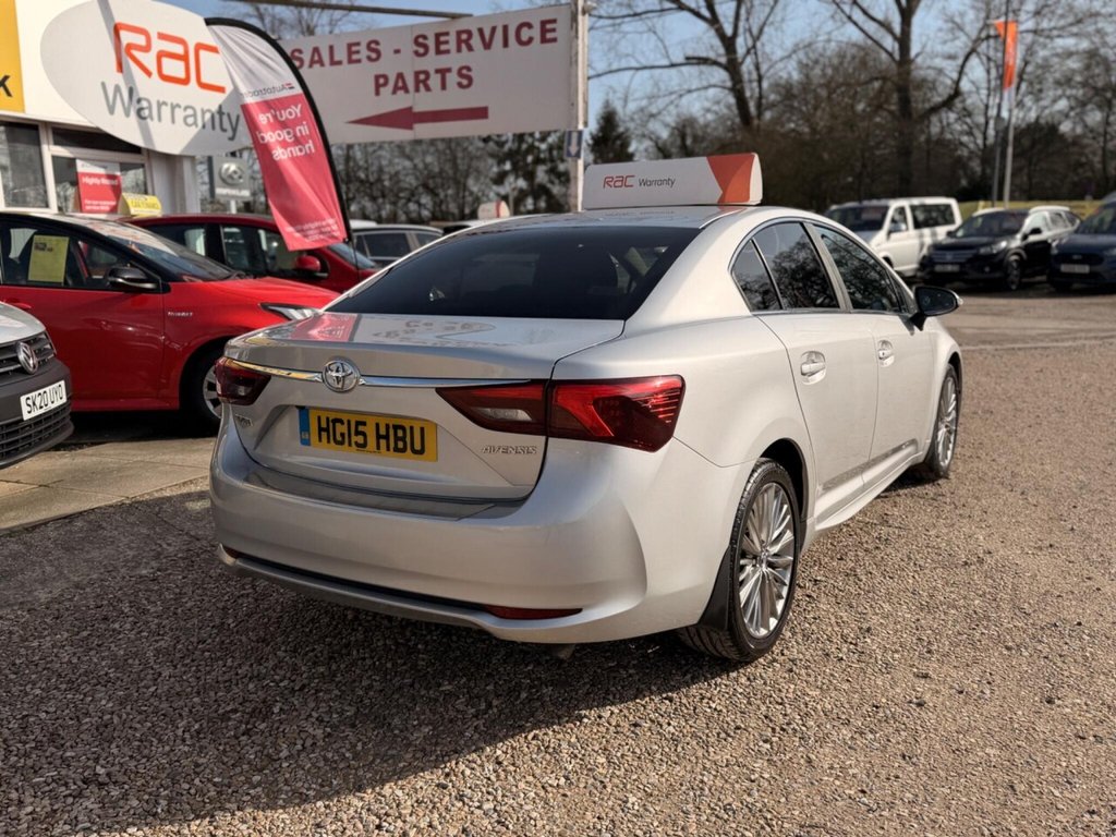 Used Toyota Avensis 2015 for sale - 77667657: Photo 17