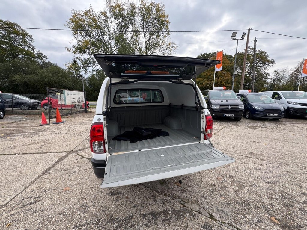 Used Toyota Hilux 2021 for sale - 76313033: Photo 20