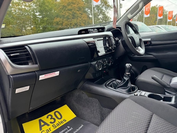Used Toyota Hilux 2021 for sale - 76313033: Photo 49