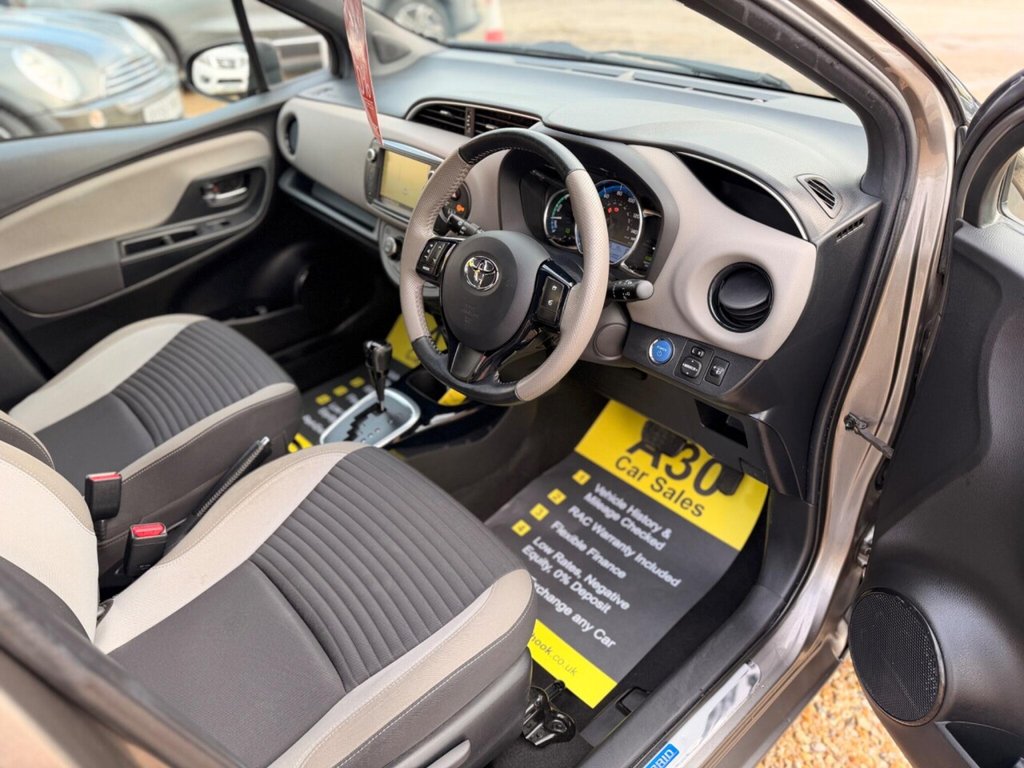 Used Toyota Yaris 2015 for sale - 77798319: Photo 19