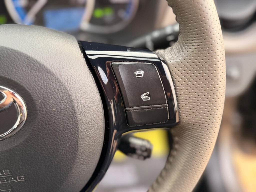 Used Toyota Yaris 2015 for sale - 77798319: Photo 26