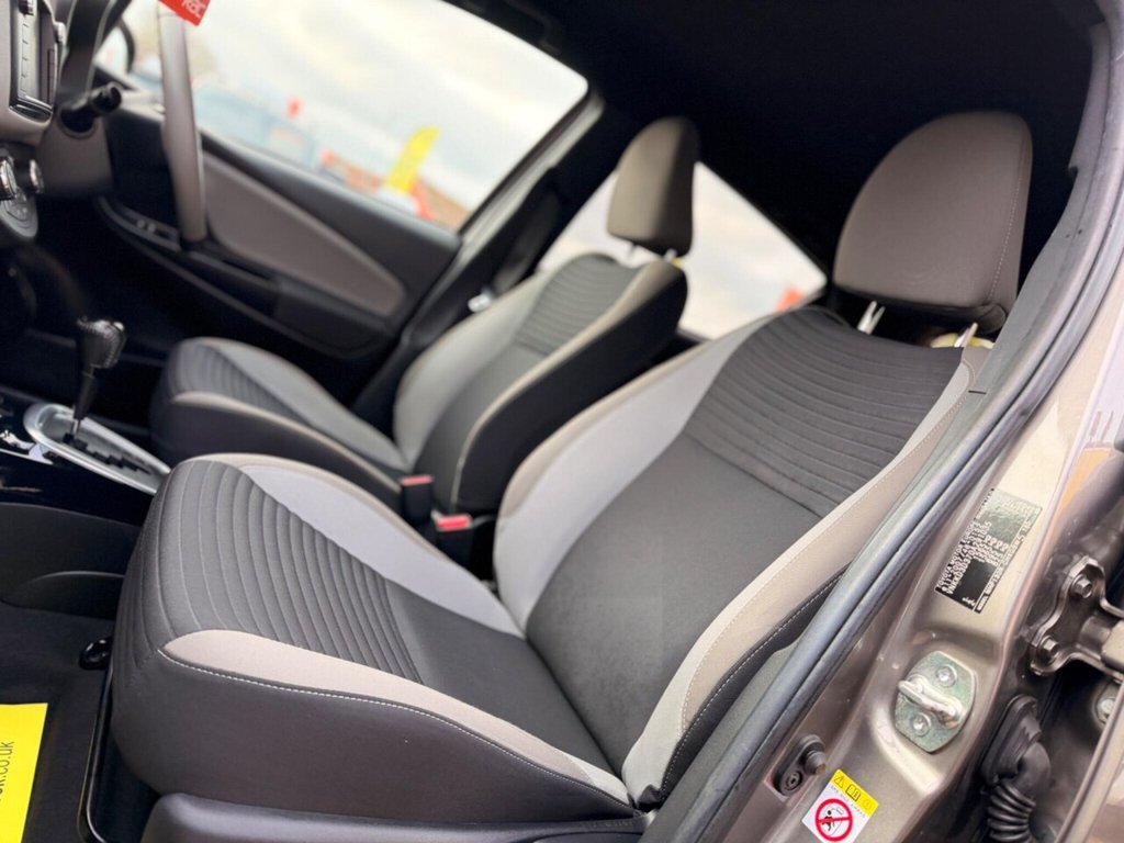 Used Toyota Yaris 2015 for sale - 77798319: Photo 41