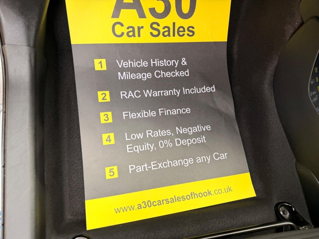 Used Toyota Yaris 2015 for sale - 77798319: Photo 48