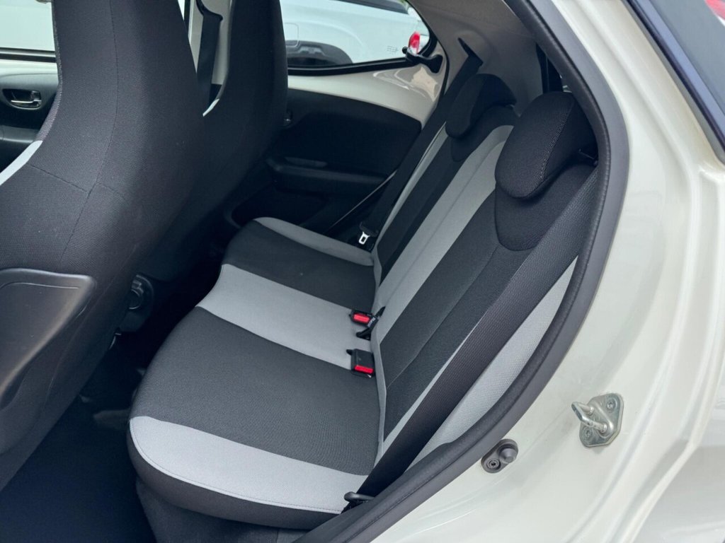 Vehicle 33