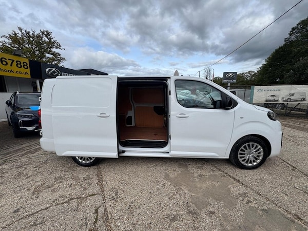 Used Peugeot Expert 2023 for sale - 76285317: Photo 35