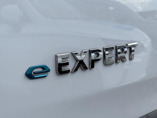 Used Peugeot Expert 2023 for sale - 76285317: Photo 48