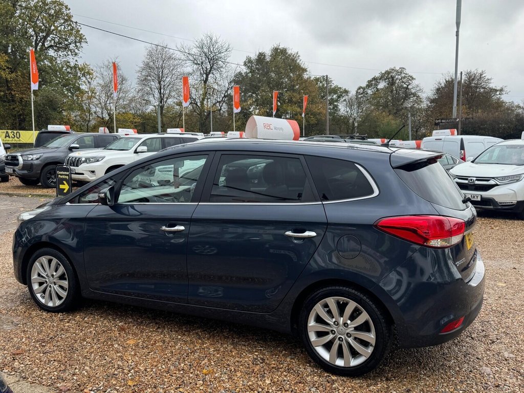 Used Kia Carens 2015 for sale - 76429968: Photo 18