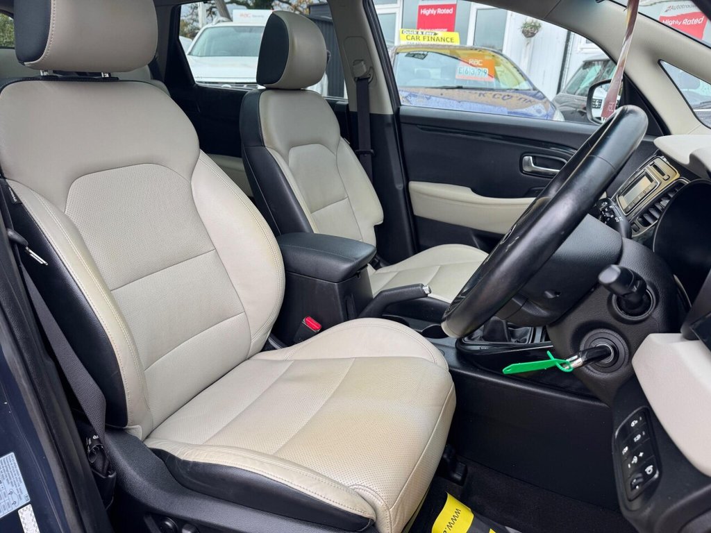 Used Kia Carens 2015 for sale - 76429968: Photo 19