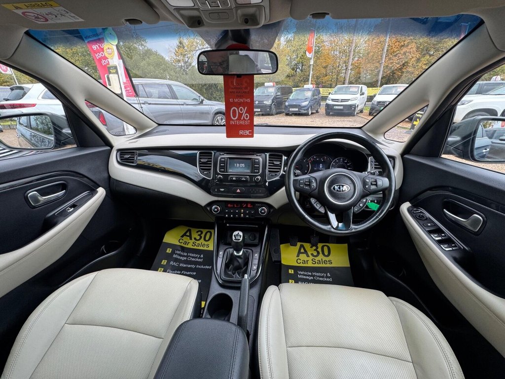 Used Kia Carens 2015 for sale - 76429968: Photo 23