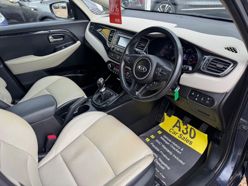 Used Kia Carens 2015 for sale - 76429968: Photo 24
