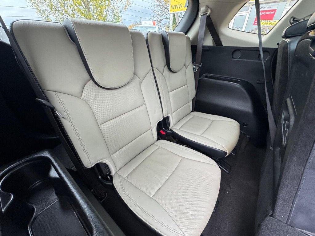 Used Kia Carens 2015 for sale - 76429968: Photo 32