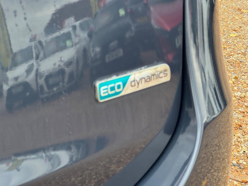 Used Kia Carens 2015 for sale - 76429968: Photo 39