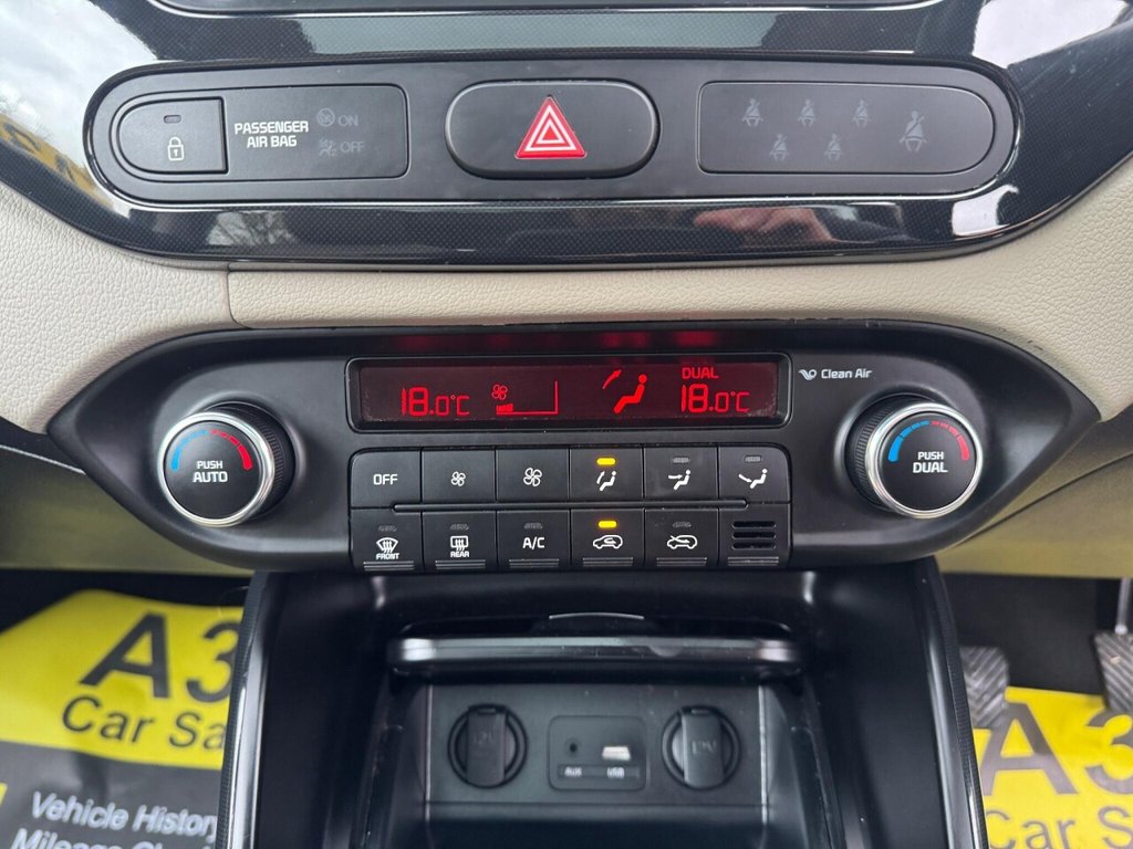 Used Kia Carens 2015 for sale - 76429968: Photo 47