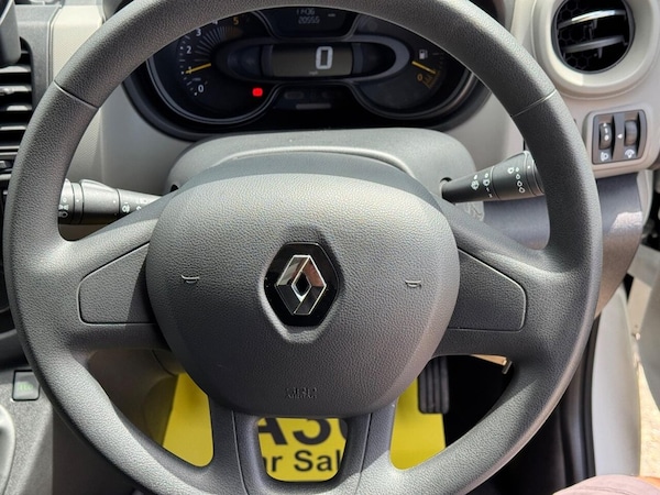Used Renault Trafic 2016 for sale - 76285275: Photo 48