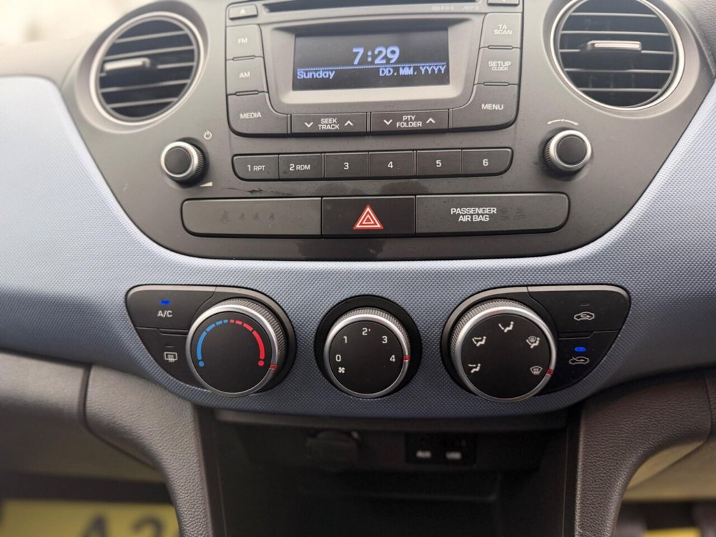 Used Hyundai i10 2015 for sale - 77780714: Photo 44