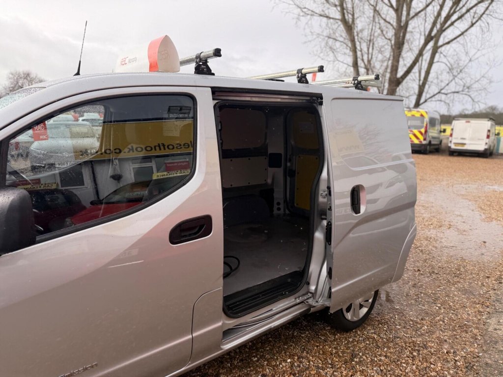 Used Nissan e-NV200 2019 for sale - 77534559: Photo 33