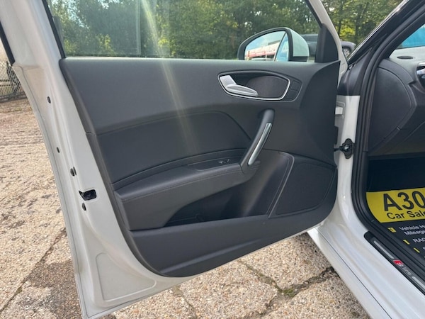 Used Audi A1 2017 for sale - 76285310: Photo 40