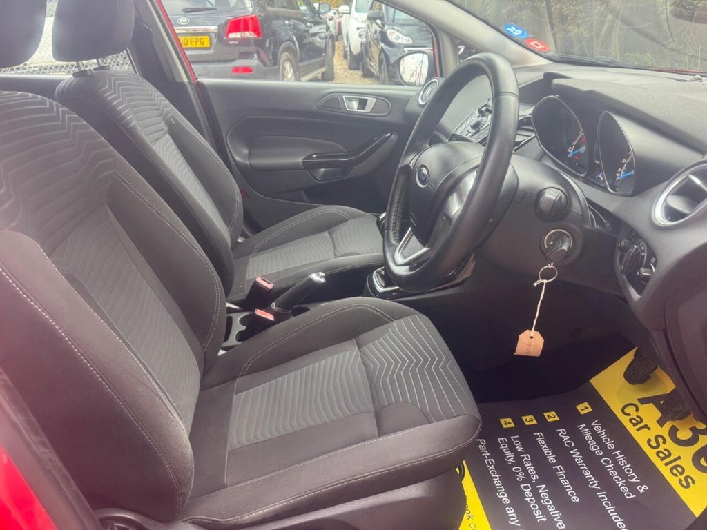 Used Ford Fiesta 2015 for sale - 76386585: Photo 28