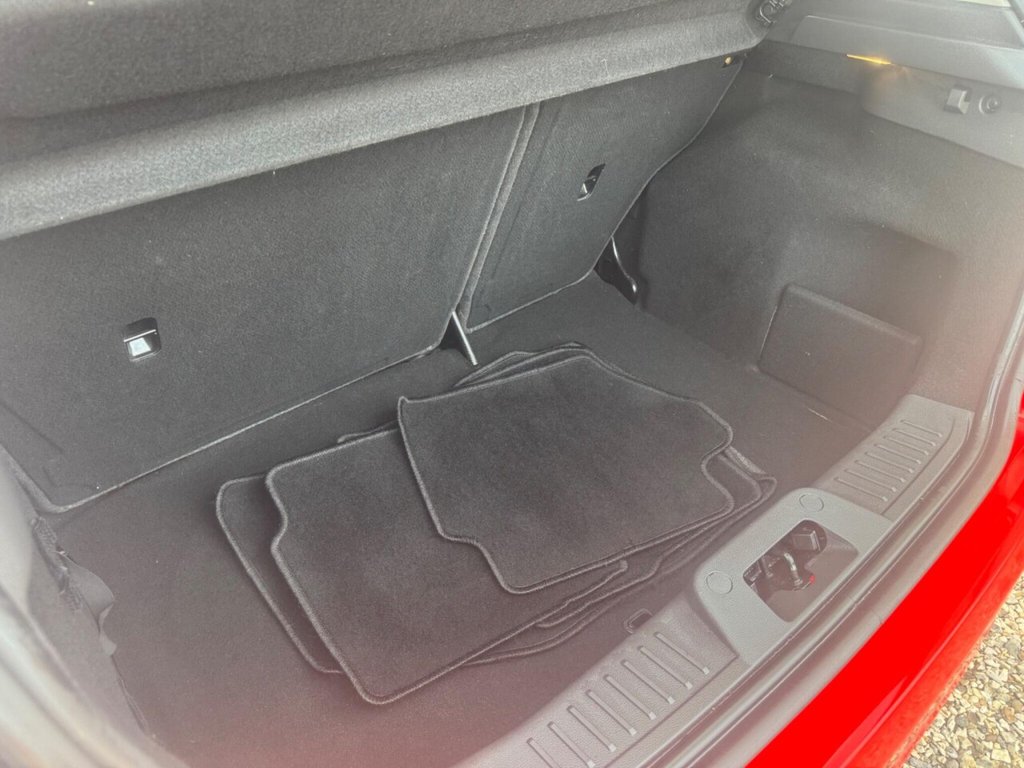 Used Ford Fiesta 2015 for sale - 76386585: Photo 42