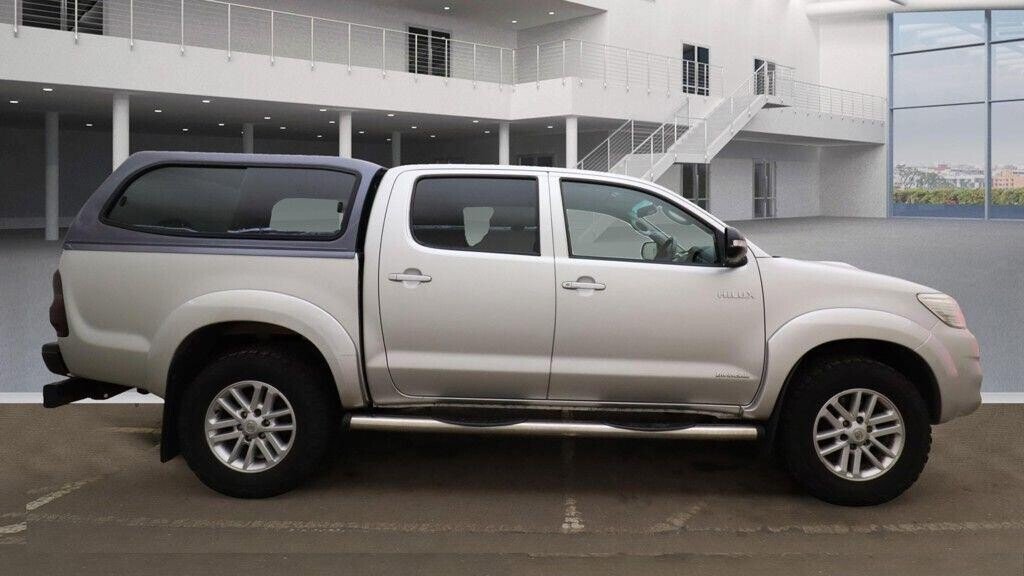 Used Toyota Hilux 2014 for sale - 76784237: Photo 5