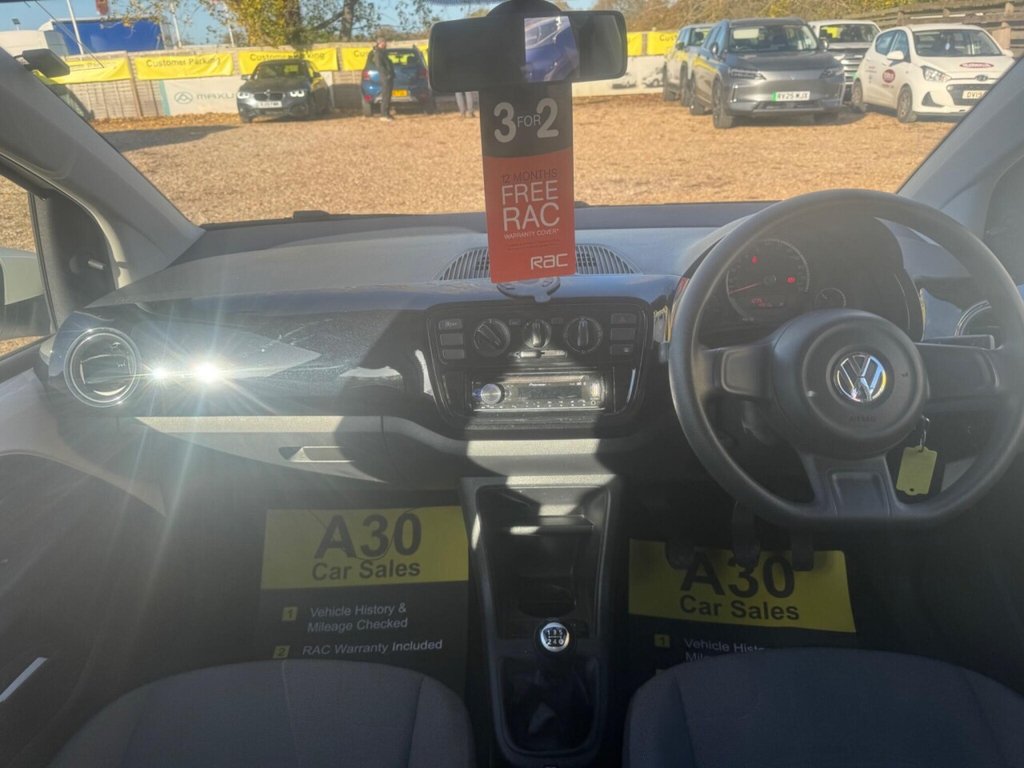 Used Volkswagen up! 2014 for sale - 76604941: Photo 17