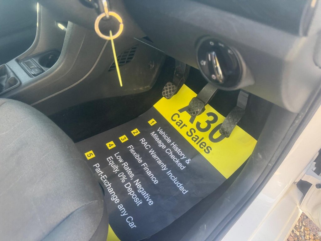 Used Volkswagen up! 2014 for sale - 76604941: Photo 23