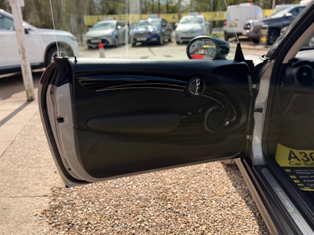 Used MINI Electric Hatch 2023 for sale - 78017604: Photo 35