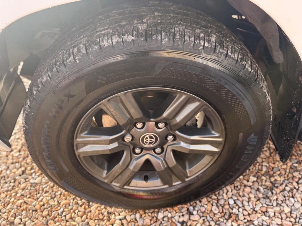 Used Toyota Hilux 2022 for sale - 77263930: Photo 31