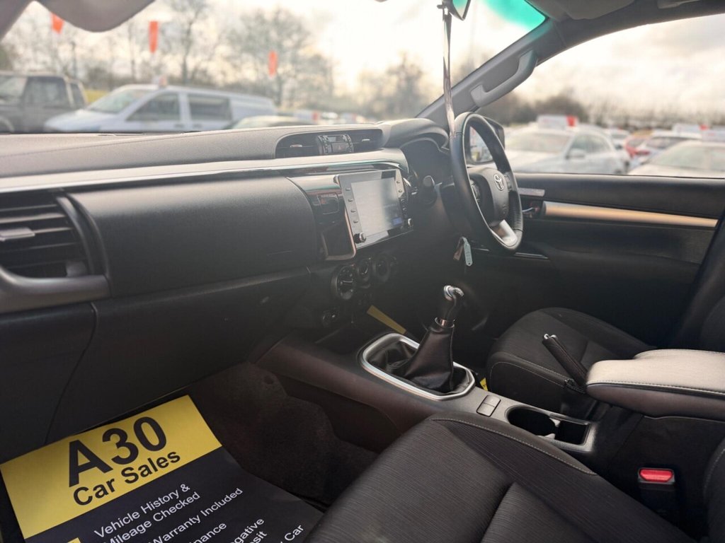 Used Toyota Hilux 2022 for sale - 77263930: Photo 43