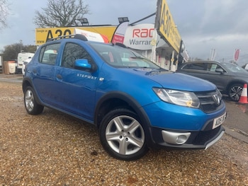 2015 (15) - 0.9 TCe Ambiance 5dr