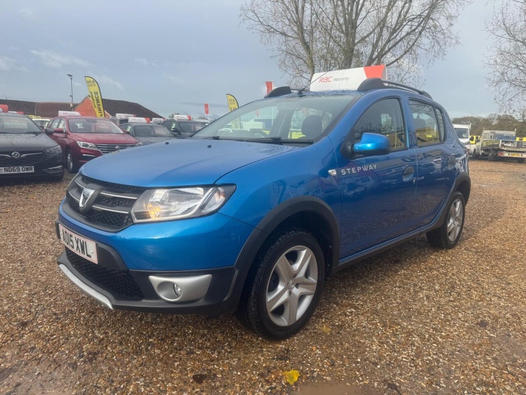 Used Dacia Sandero Stepway 2015 for sale - 76632087: Photo 3