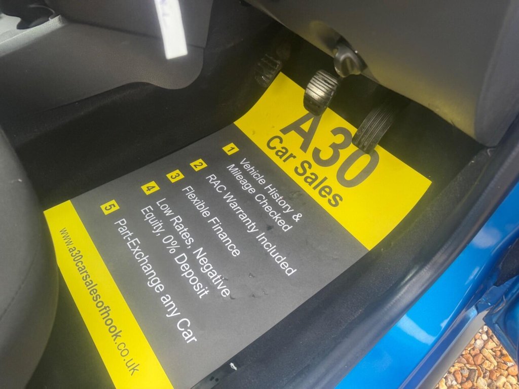 Used Dacia Sandero Stepway 2015 for sale - 76632087: Photo 32