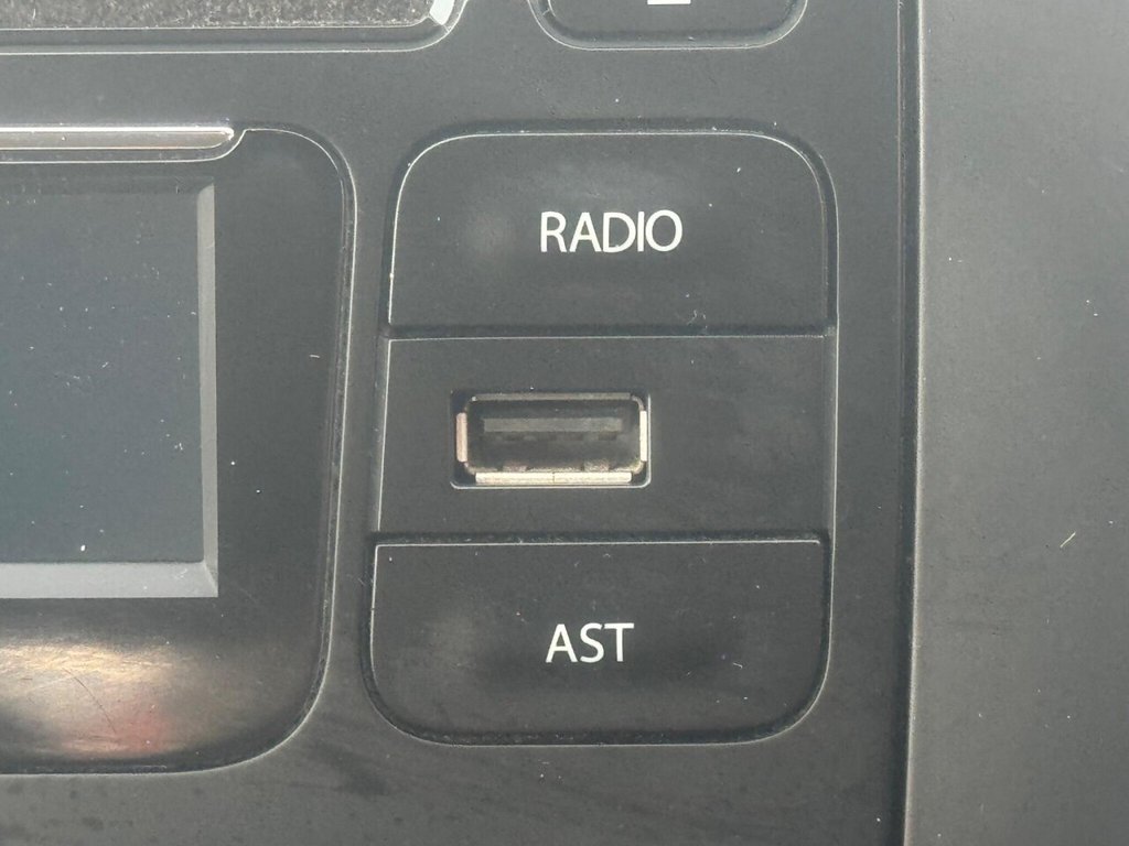 Used Dacia Sandero Stepway 2015 for sale - 76632087: Photo 35