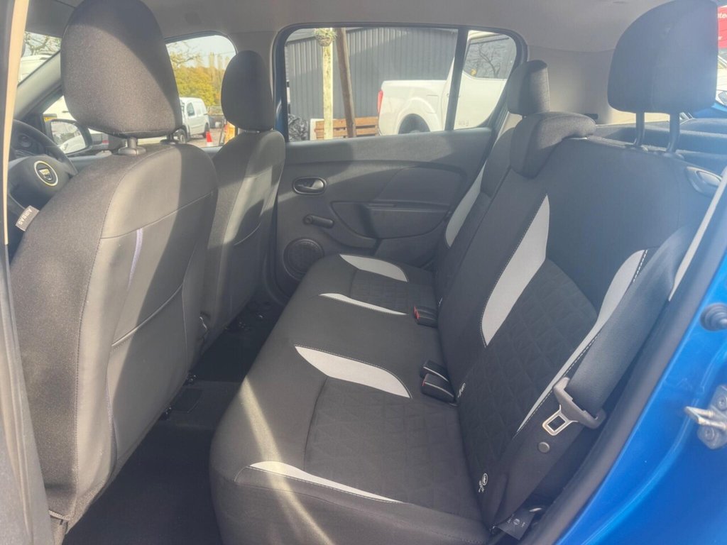 Used Dacia Sandero Stepway 2015 for sale - 76632087: Photo 42