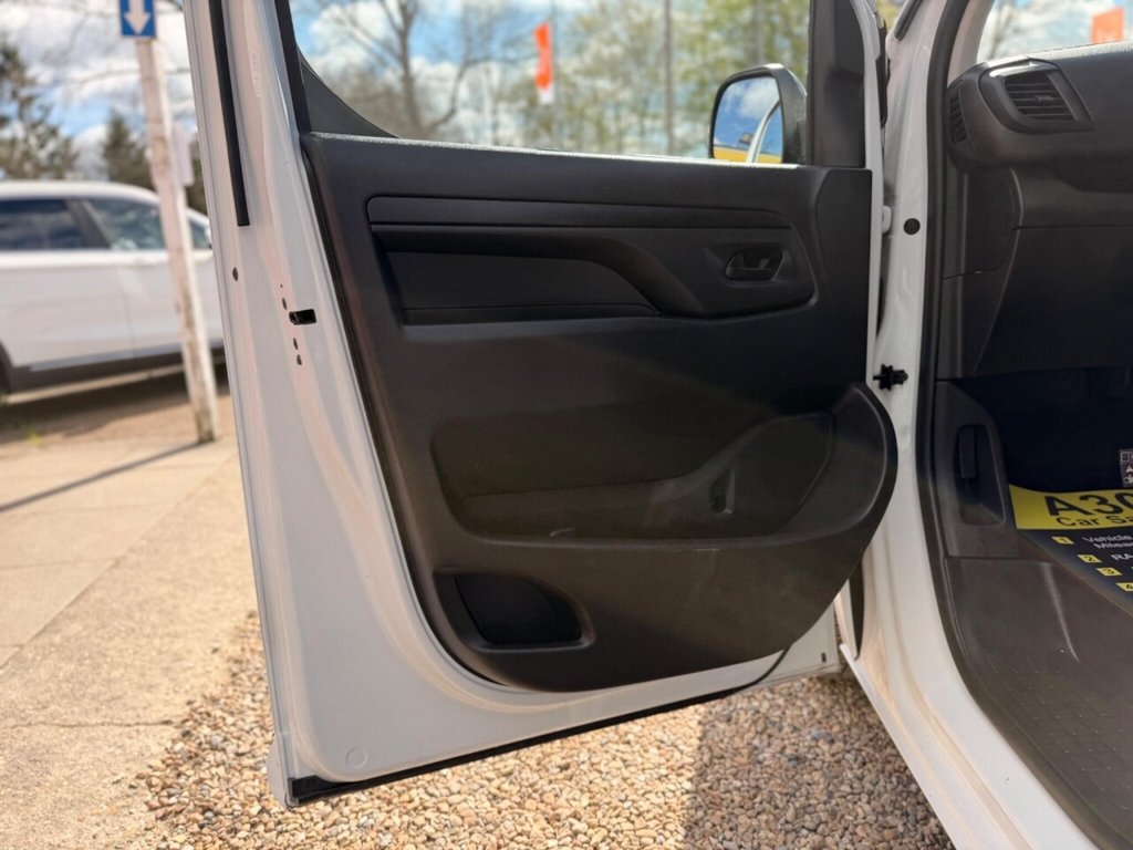 Used Peugeot e-Expert 2023 for sale - 78030576: Photo 33