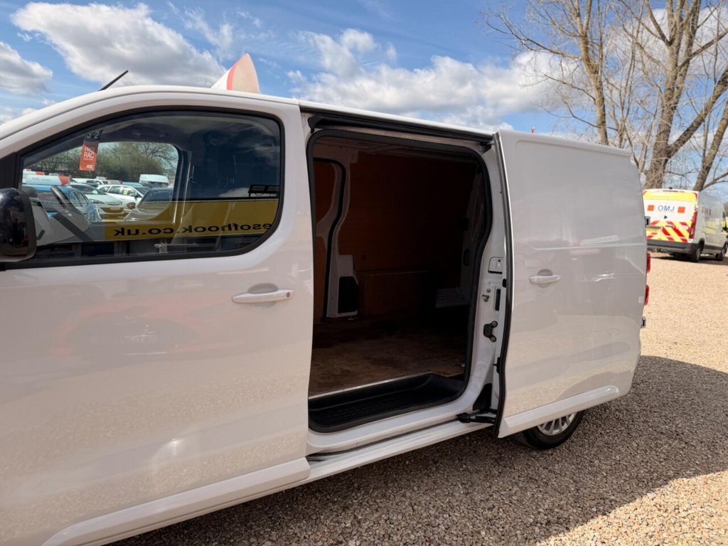 Used Peugeot e-Expert 2023 for sale - 78030576: Photo 47