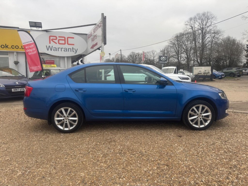 Used Skoda Octavia 2015 for sale - 77085571: Photo 6