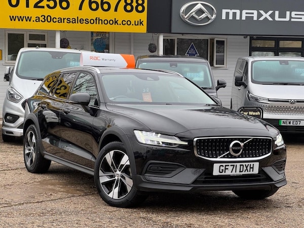 Used Volvo V60 2021 for sale - 76285274: Photo 3