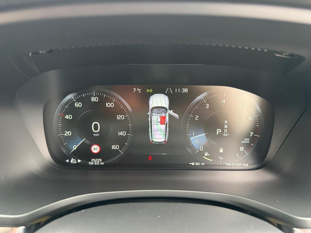 Used Volvo V60 Cross Country 2021 for sale - 76285274: Photo 42