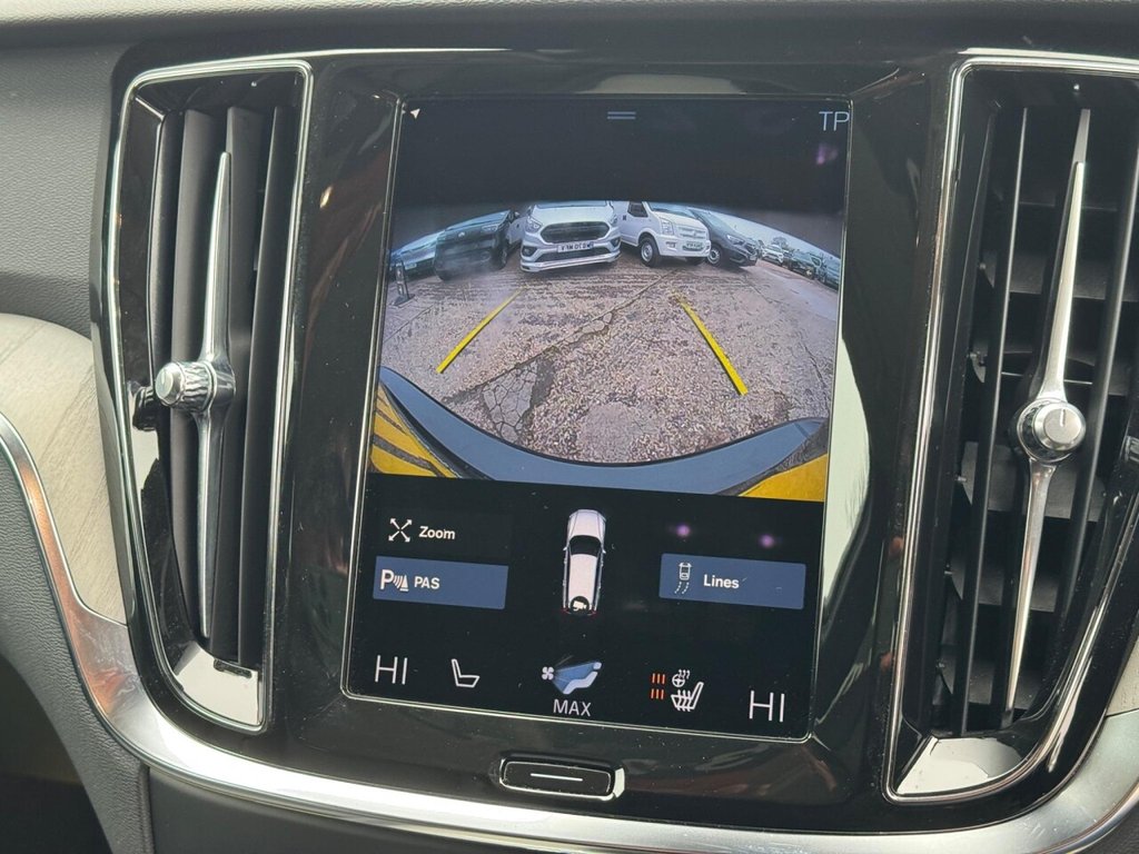 Used Volvo V60 Cross Country 2021 for sale - 76285274: Photo 46