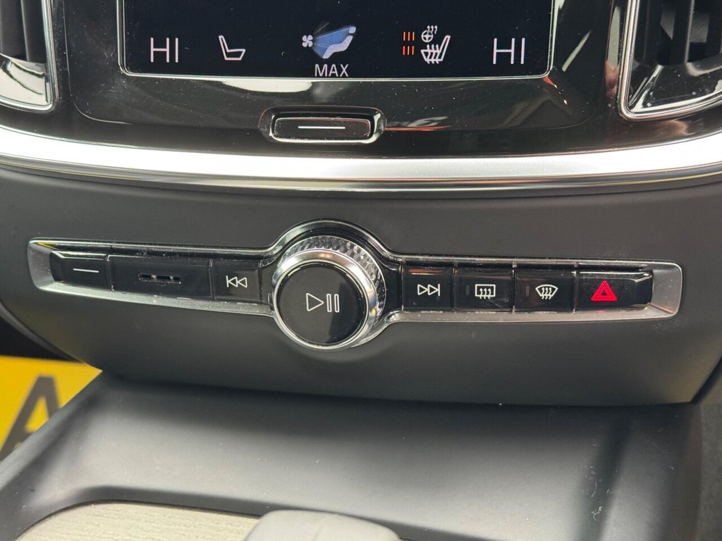 Used Volvo V60 Cross Country 2021 for sale - 76285274: Photo 50